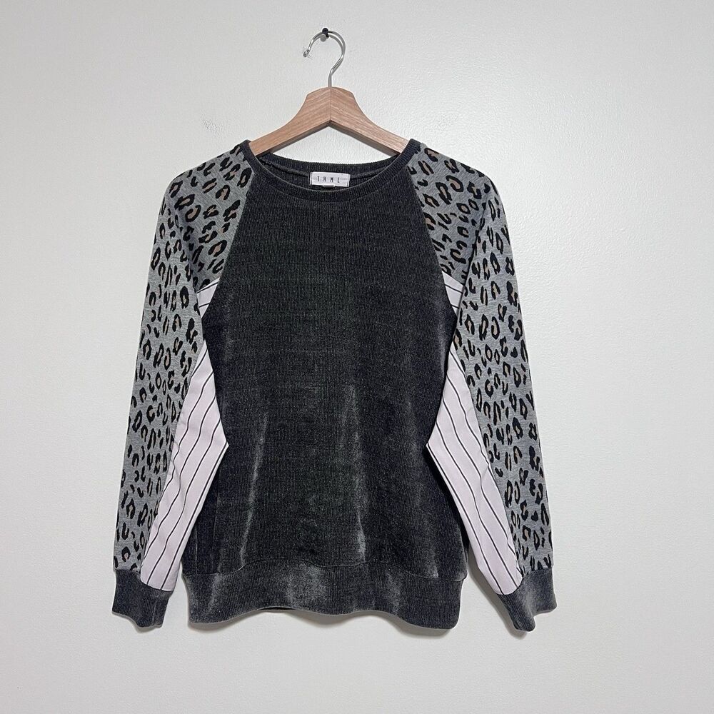 THML Sweater Womens Small Gray Black Raglan Leopard Sleeve Pullover Mixed Media - Picture 2 of 8